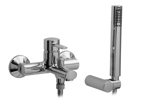 Смеситель Veragio GIAMINA VR.GMN-5401.CR для ванны с душем, хром