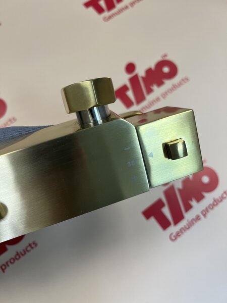 Душевая система с термостатом Timo Tetra-thermo (SX-0169/17) золото матовое