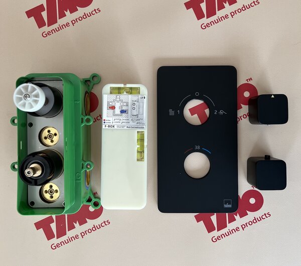 Душевая система встроенная с термостатом Timo Petruma (SX-5059/03SM) черный