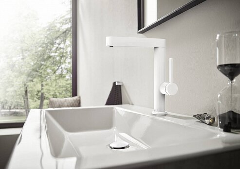 Смеситель для раковины Hansgrohe Finoris 76060700 с поворотным изливом, со сливным клапаном Push-Open, матовый белый