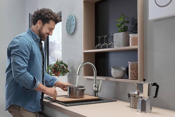 Кухонный смеситель 220, 1jet Hansgrohe 71802800, под сталь