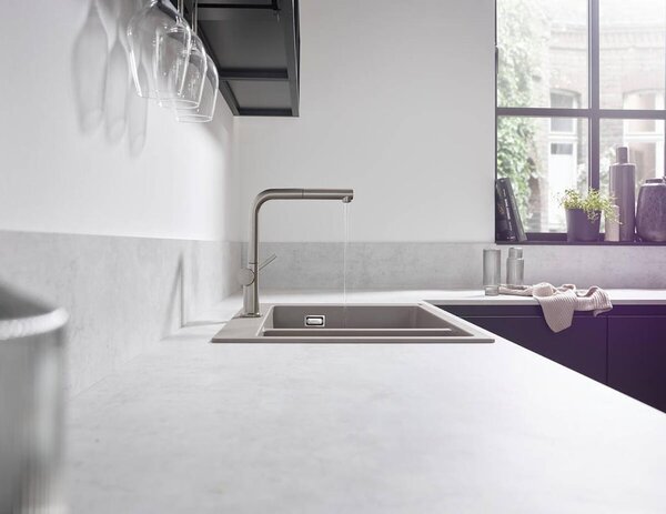 Кухонный смеситель 270, с вытяжным изливом, 1jet, sBox Hansgrohe 72809800, под сталь