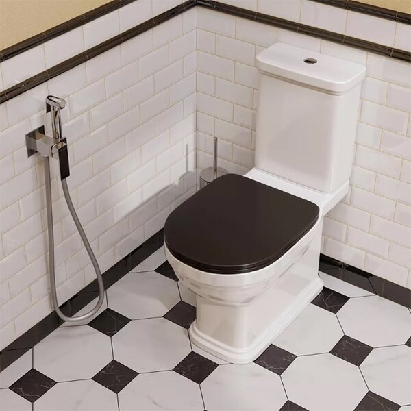 PO.seat.01\BLK Kerama Marazzi Сиденье POMPEI для напольного унитаза, черное глянцевое