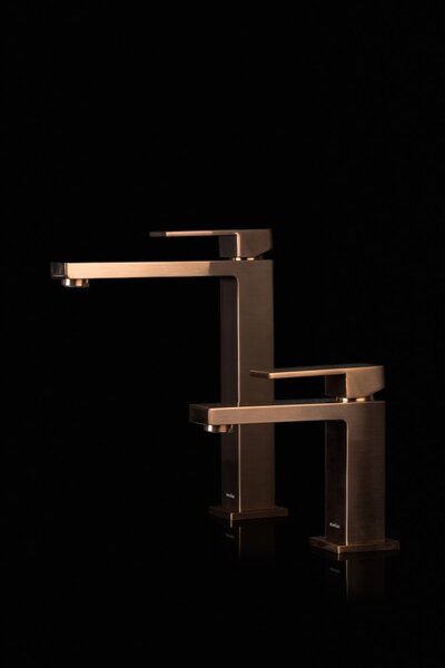 Cмеситель для раковины Qubic Copper Brushed 471-CB цвет медь