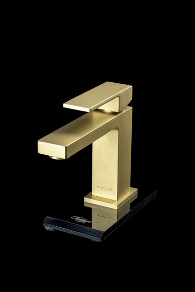 Смеситель для раковины Boheme Qubic Matt Gold 471-MG