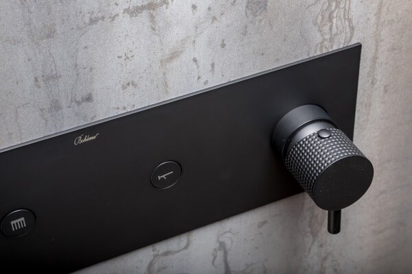 Душевая система Boheme Fusion 130-B Black скрытого монтажа