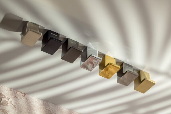 Крючок Qubic Chrome Boheme 10726-CR