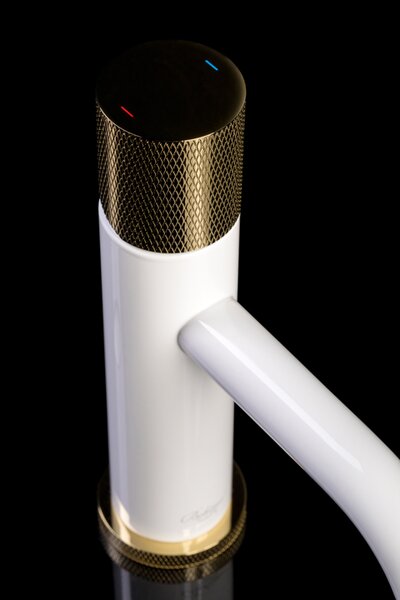 Смеситель Boheme Stick 121-GCR.2 для раковины