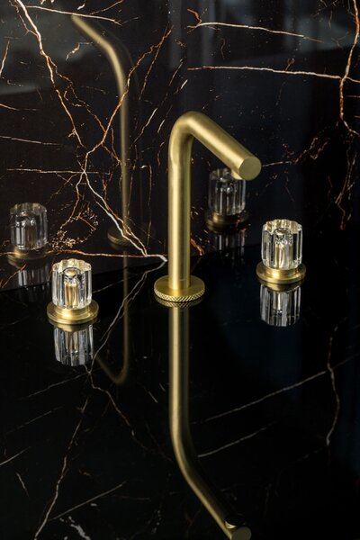 Смеситель Boheme на столешницу ELEGANTE на 3 отв. MAT GOLD 152-MG-EL цвет матовое золото